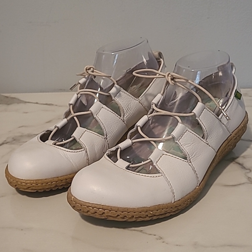 Think! Women's 8.5 White Leather Lace-up Casual Artsy Wedge Loafers Shoes Boho - Picture 5 of 16